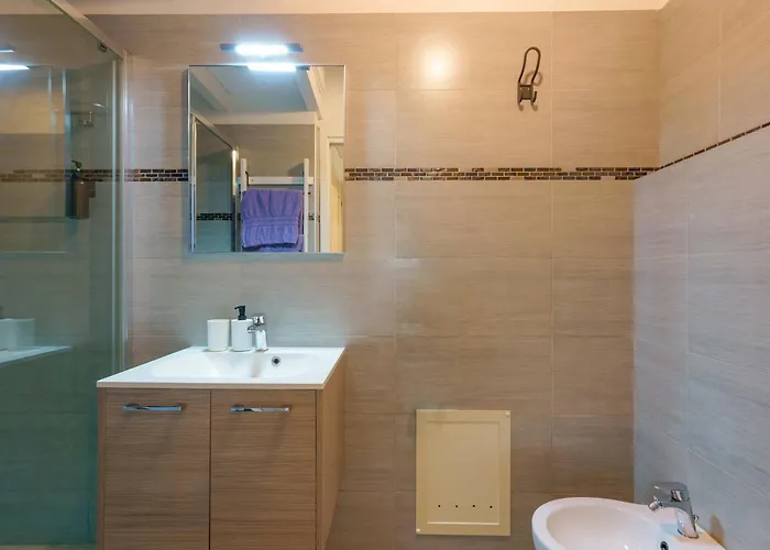 فندق مبيت وإفطار La Risacca كالياري